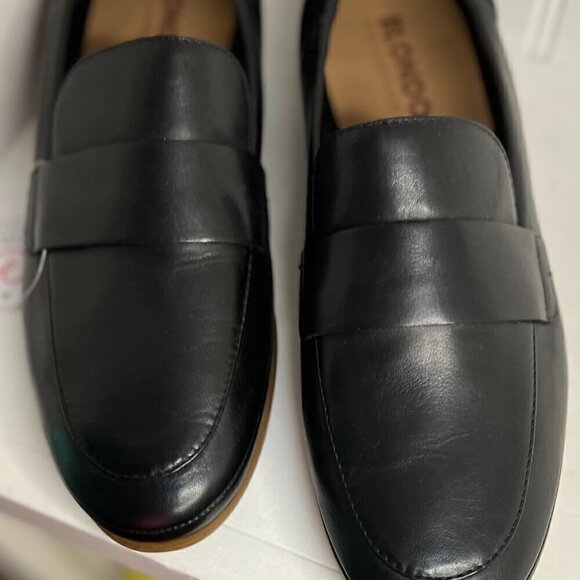 Blondo Shoes - BLONDO Women's Betsan Slip On Loafer Flats in Black Size 9
